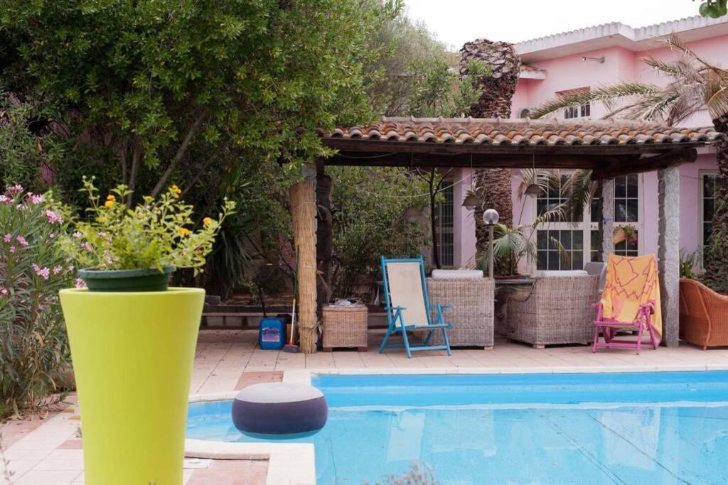 Big Relax Apartment With Swimming Pool And A Peaceful Garden In A Private Villa Sestu Luaran gambar